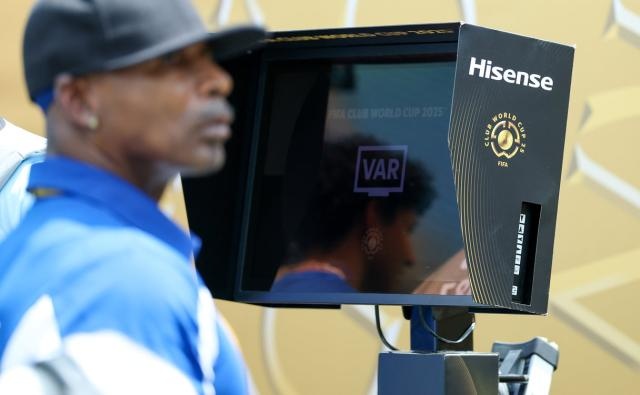 世界杯数据分析-VAR的划线为啥这么歪，中国女足的进球真的不越位？