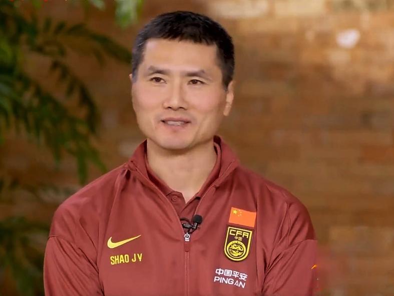 世界杯直播下载-邵佳一挺固执！王上源腰部不适 球迷力推荐7大悍腰 依木兰不补招