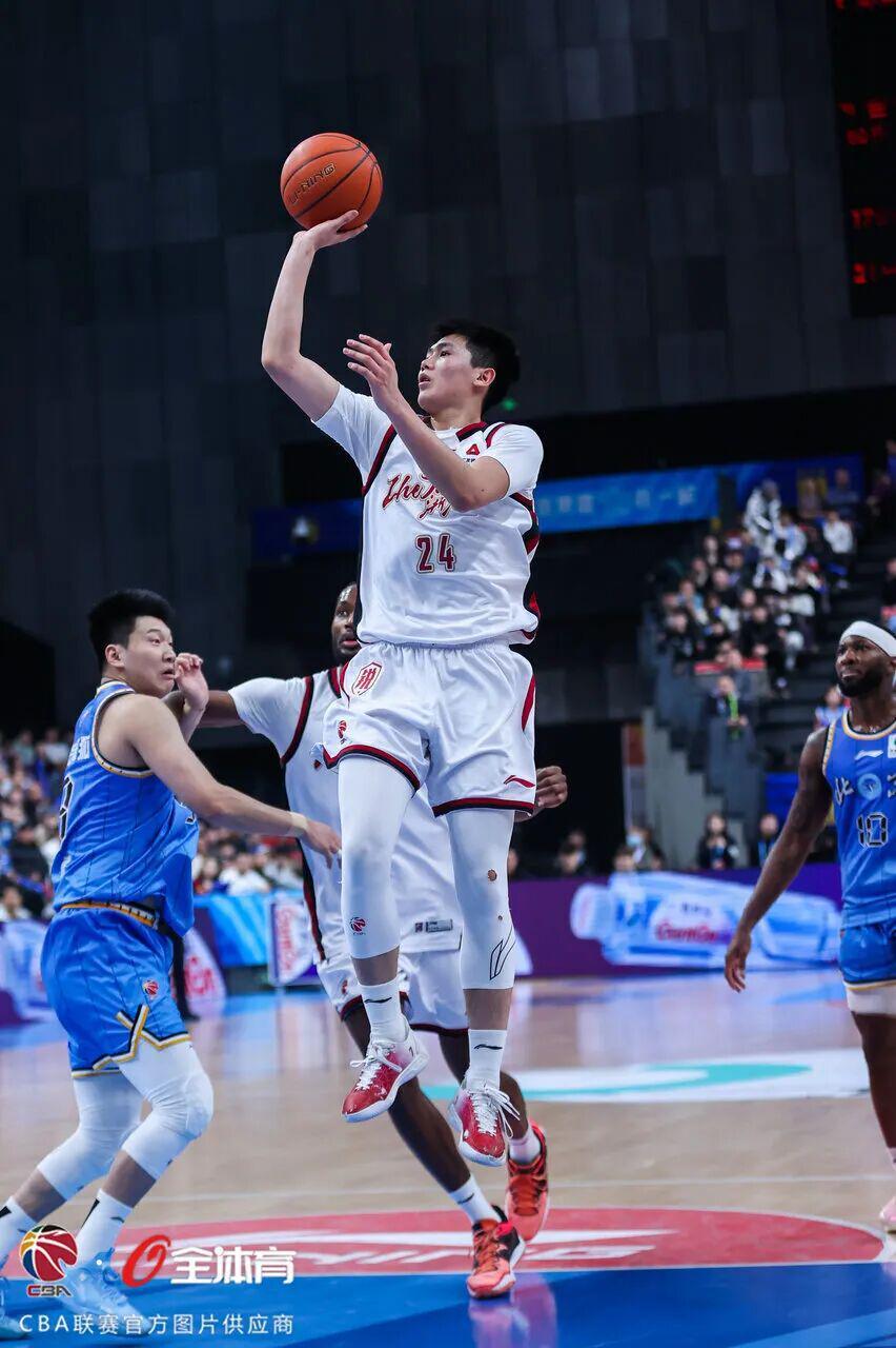 世界杯手机观看-【CBA联赛】第十八轮|浙江稠州金租73-79北京北汽