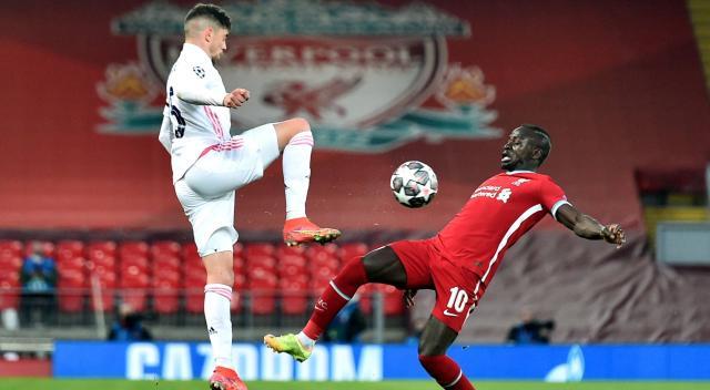 英雄库尔图瓦！皇马顶住狂攻拼出半决赛名额