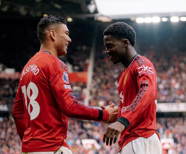 世界杯手机观看-合同仅剩3个月 曼联愿续约34岁胖虎 球迷高喊“再踢1年”挽留