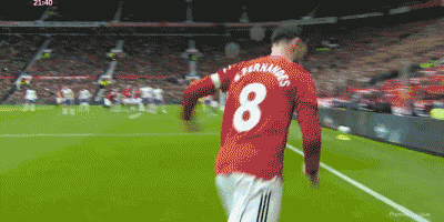 世界杯官方平台入口-热闻|谢什科5战4球，B费破27年神迹！曼联复仇维拉，稳守积分榜前三|卡塞米罗|库尼亚|英超联赛|萨迪奥-迪亚洛|阿斯顿维拉_新浪新闻