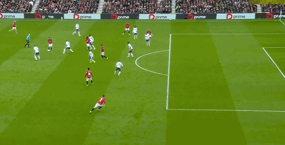 世界杯官方平台入口-热闻|谢什科5战4球，B费破27年神迹！曼联复仇维拉，稳守积分榜前三|卡塞米罗|库尼亚|英超联赛|萨迪奥-迪亚洛|阿斯顿维拉_新浪新闻